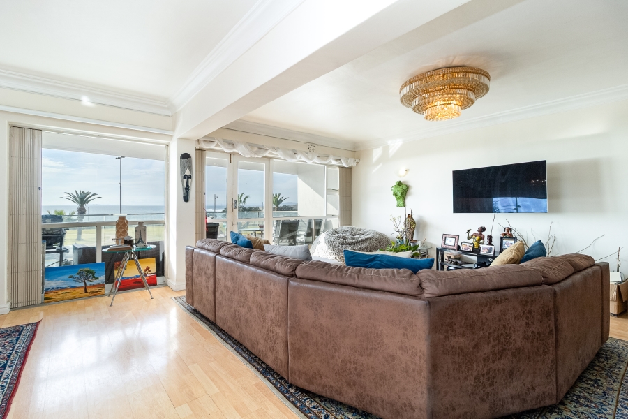 3 Bedroom Property for Sale in Sea Point Western Cape